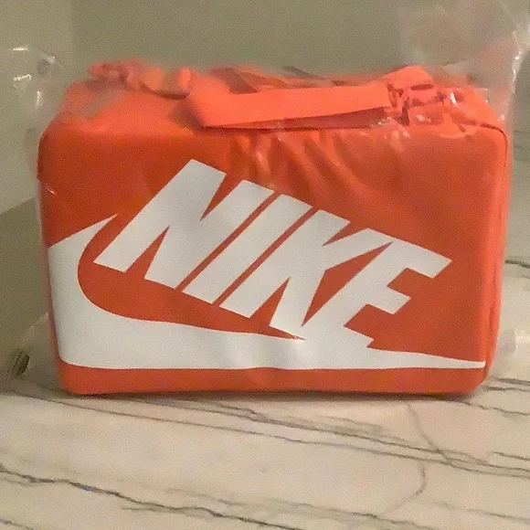 NWT Nike Shoe Box Bag - Picture 11 of 15